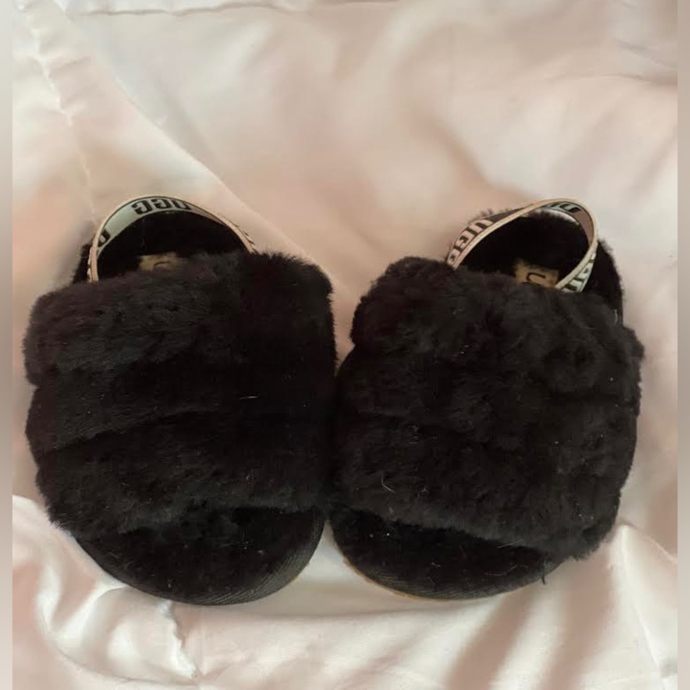 Toddler UGGS Fluff yeah slides